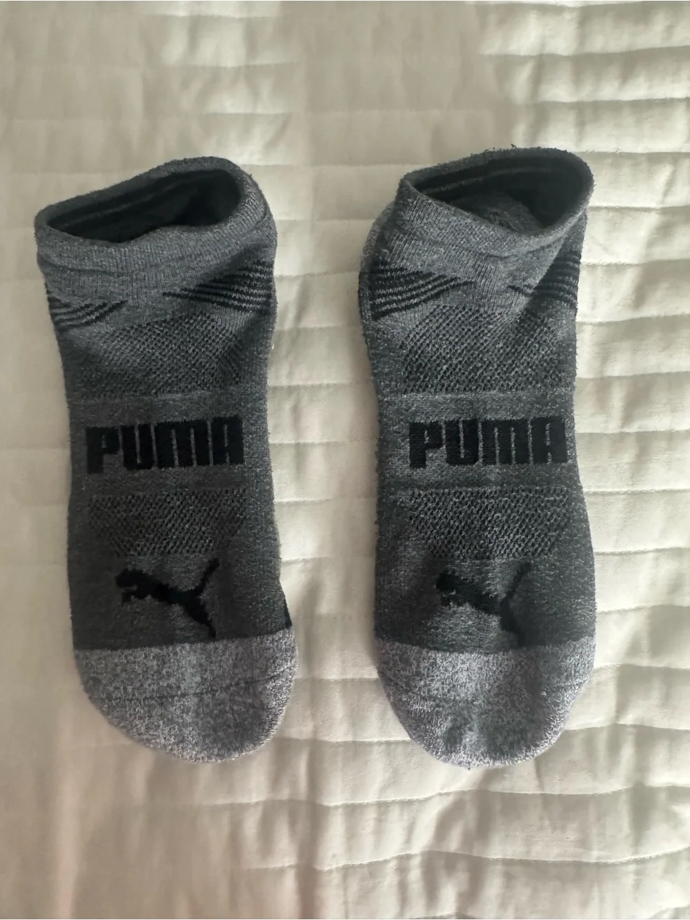 PUMA Men’s No-Show Athletic Socks in Gray and Black